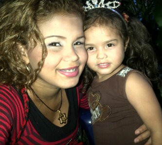 PESTAÑAS DE PUNTO SON 100% NATURALES CON UN MAQUILAJE SOCAL DE DIA  